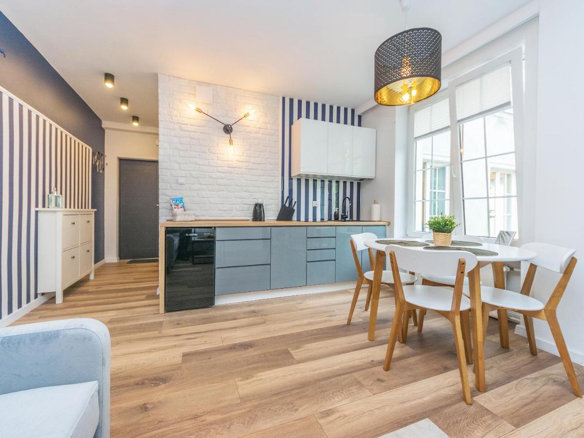 Glow Apartments, Apartament Dluga 69 Гданск Екстериор снимка