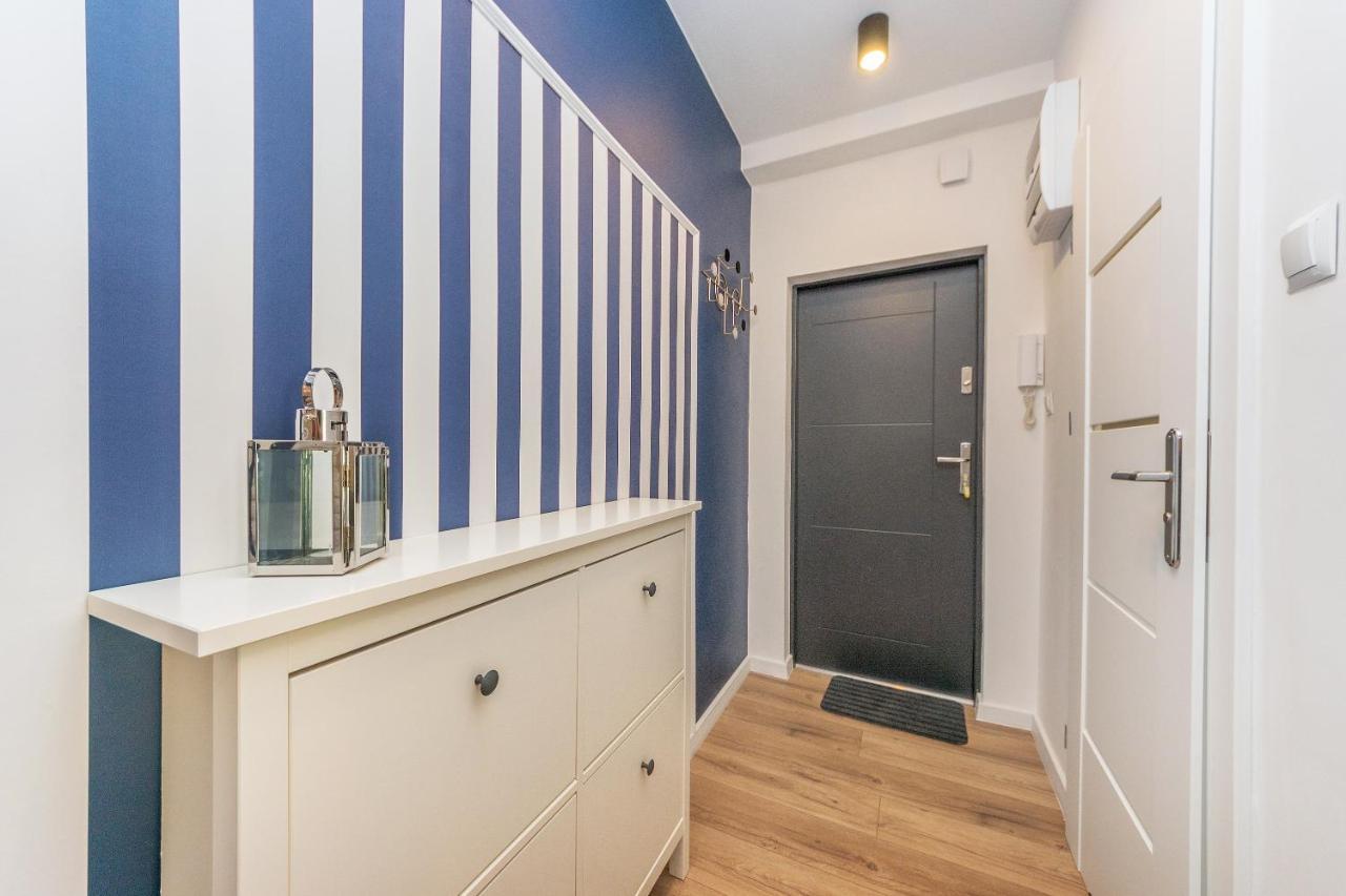 Glow Apartments, Apartament Dluga 69 Гданск Екстериор снимка